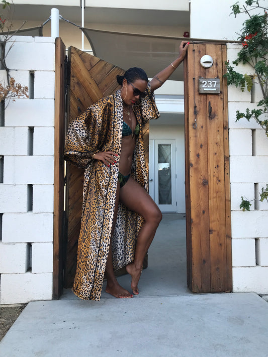 Tarona Robe