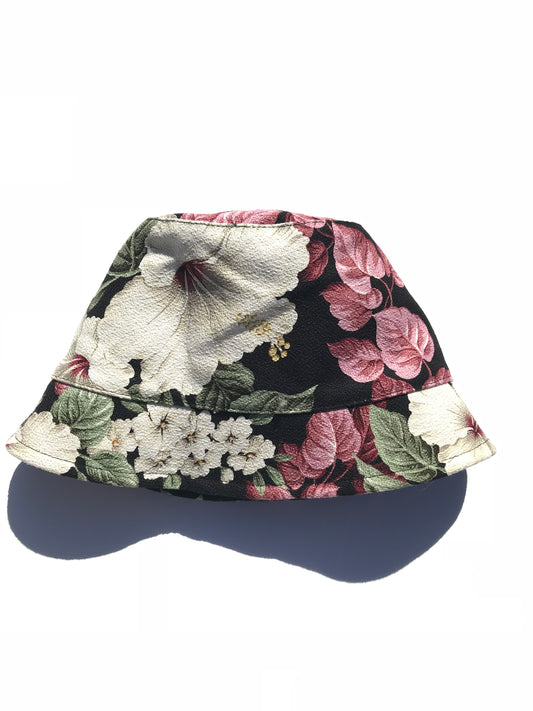 Kona Bucket Hat | White Hibiscus